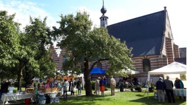 Toon uw talent op Montmartre op het Begijnhof