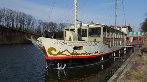 De Kleppende Klipper Mol Postel